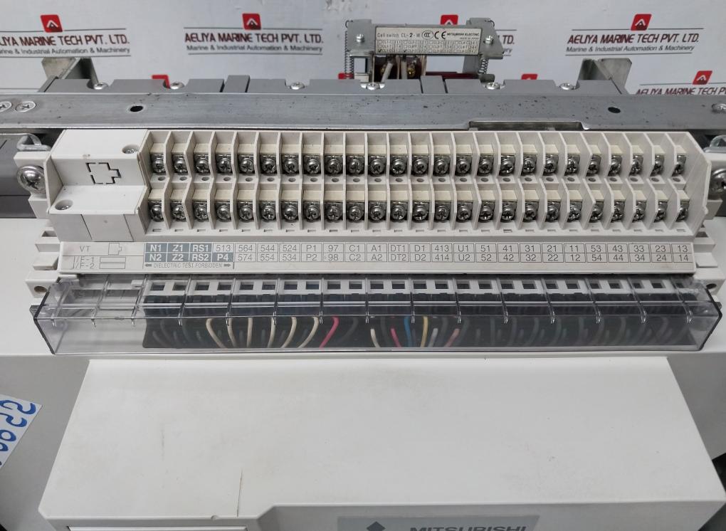 3P Low Voltage Air Circuit Breaker Ae2500-sw Mitsubishi 100-120Vac 50/60Hz