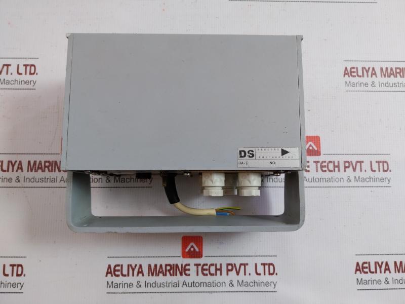 Lr40 Ac Digital Gyro Repeater 220Vac Scandinavian Micro Systems