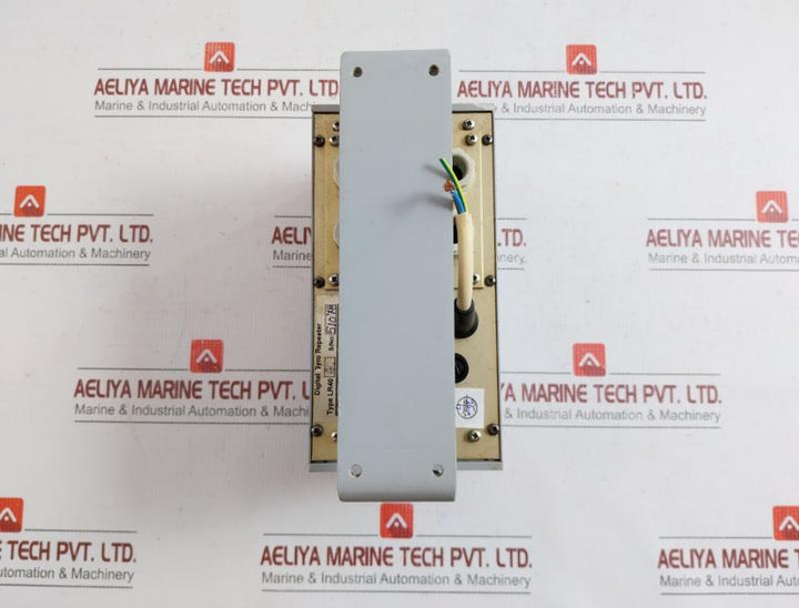 Lr40 Ac Digital Gyro Repeater 220Vac Scandinavian Micro Systems