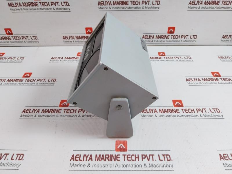 Lr40 Ac Digital Gyro Repeater 220Vac Scandinavian Micro Systems