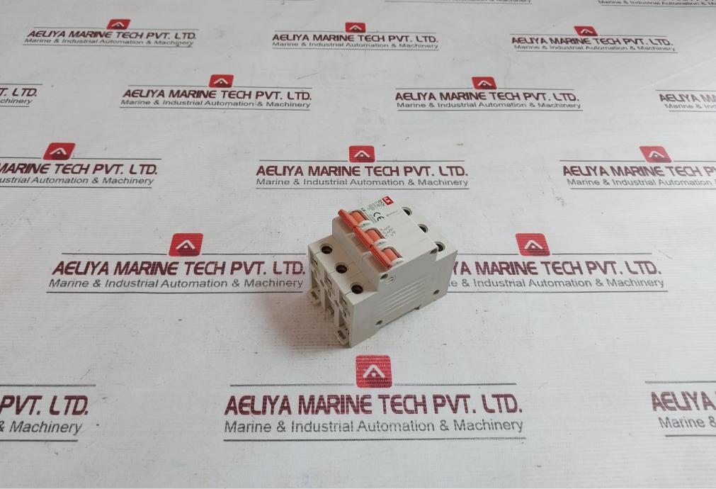 Ls Bkn C 32 Circuit Breaker 400V- 6000/3 Iec60898
