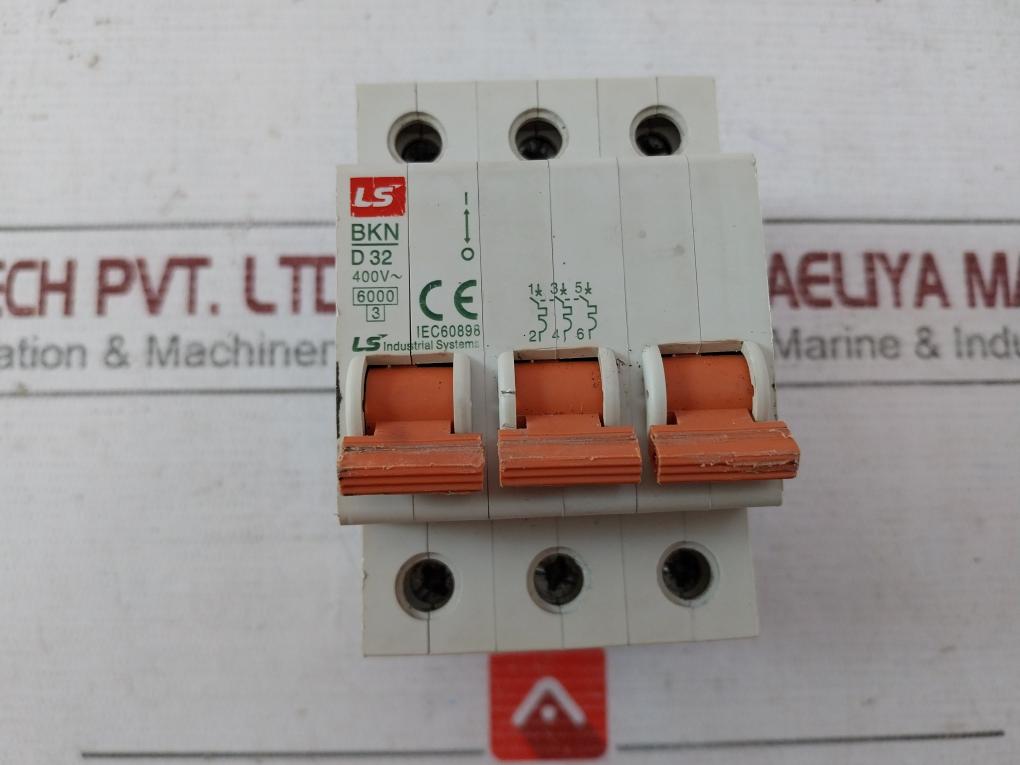 Ls Bkn D 32 Miniature Circuit Breaker R150403-d32 400V 6000/3