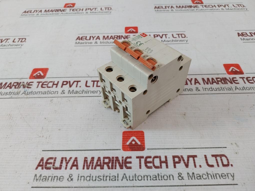 Ls Bkn D 32 Miniature Circuit Breaker R150403-d32 400V 6000/3