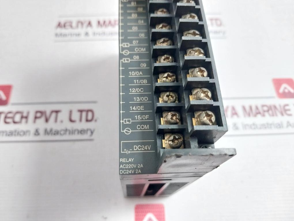 Ls G4Q-ry2A Relay Output Plc Module Ac220V 2A