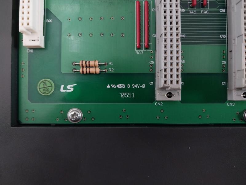 Ls Gmr-b04M(N) Plc Base 94V-0 0551 V5.0 10110000329