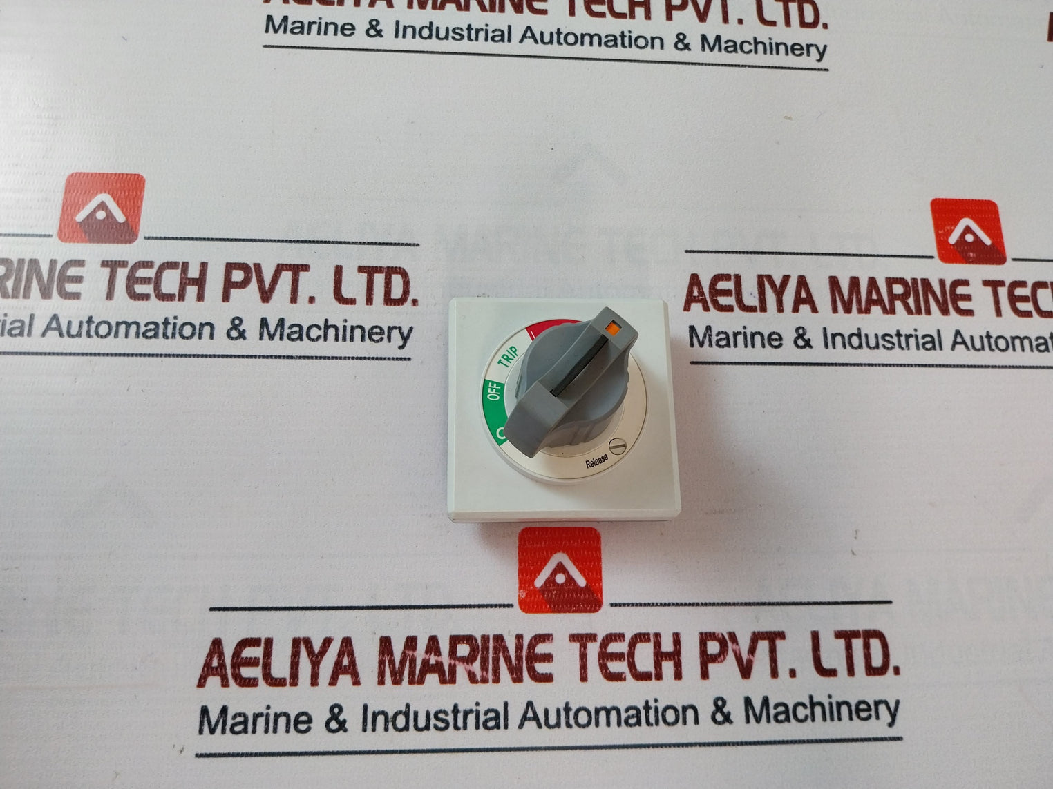 Ls Industrial Systems 83111158113 Meta Mec Mccb Operating Handle E-45S