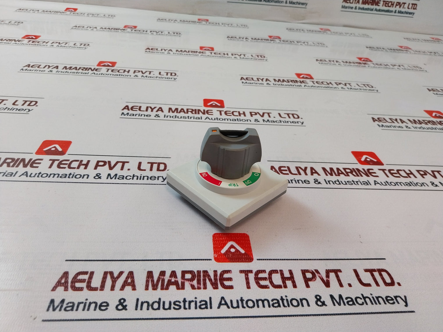 Ls Industrial Systems 83111158113 Meta Mec Mccb Operating Handle E-45S