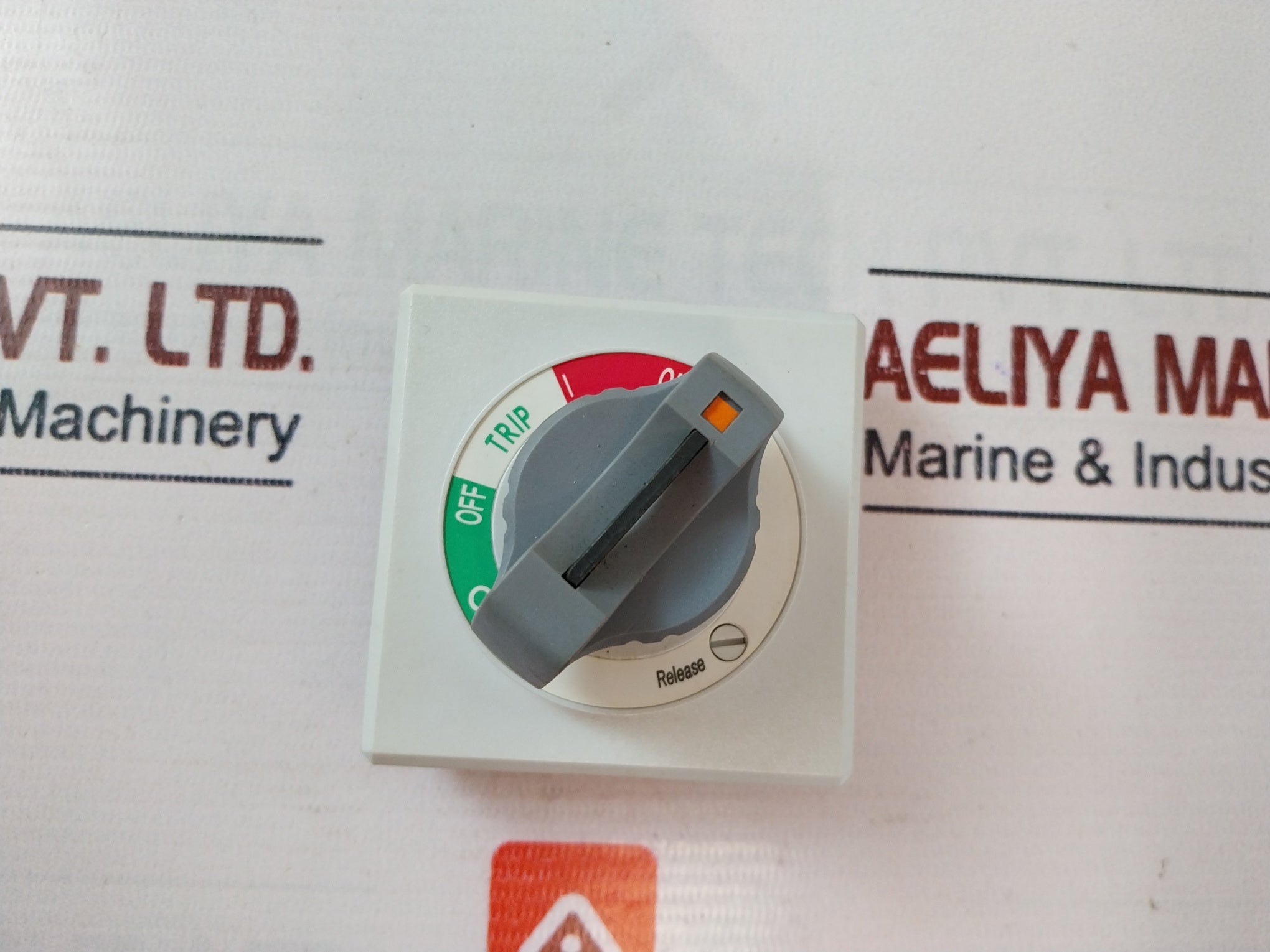 Ls Industrial Systems 83111158113 Meta Mec Mccb Operating Handle E-45S