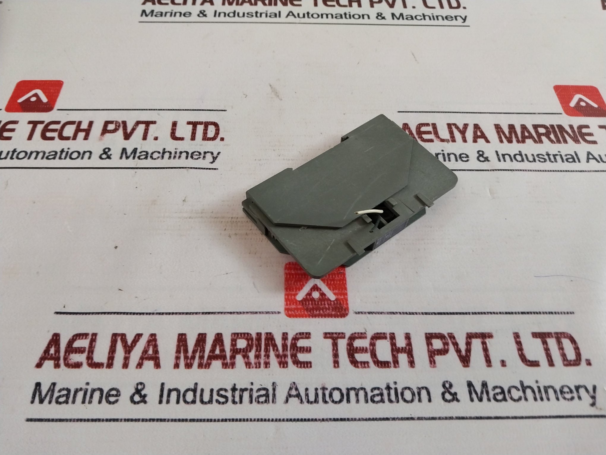 Ls Shunt Trip 200-250V Ac