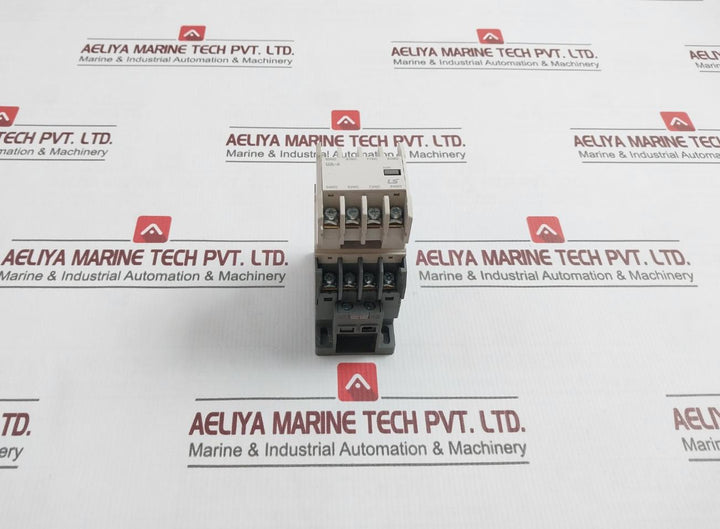 Ls Ua-4 4 Pole Aux Contact Unit 60/75˚C Cu-wire Only 50-60Hz 16A 690V