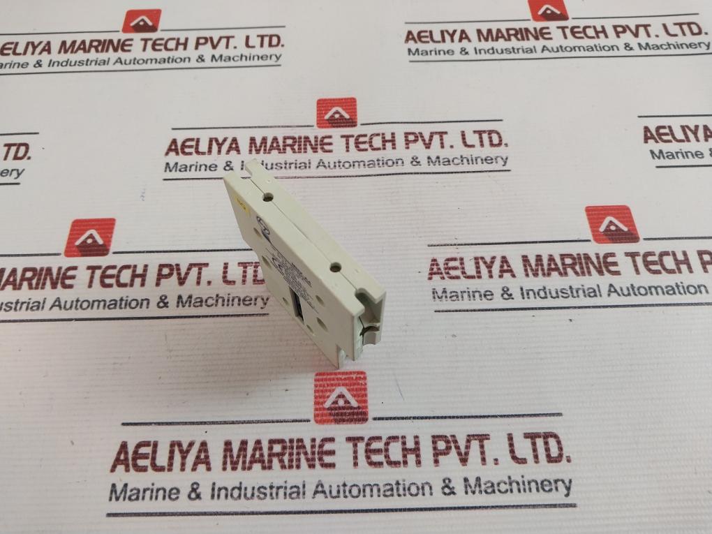 Lt Mnx-a4 Auxiliary Contact Block 415v~ 10a 50/60 Hz