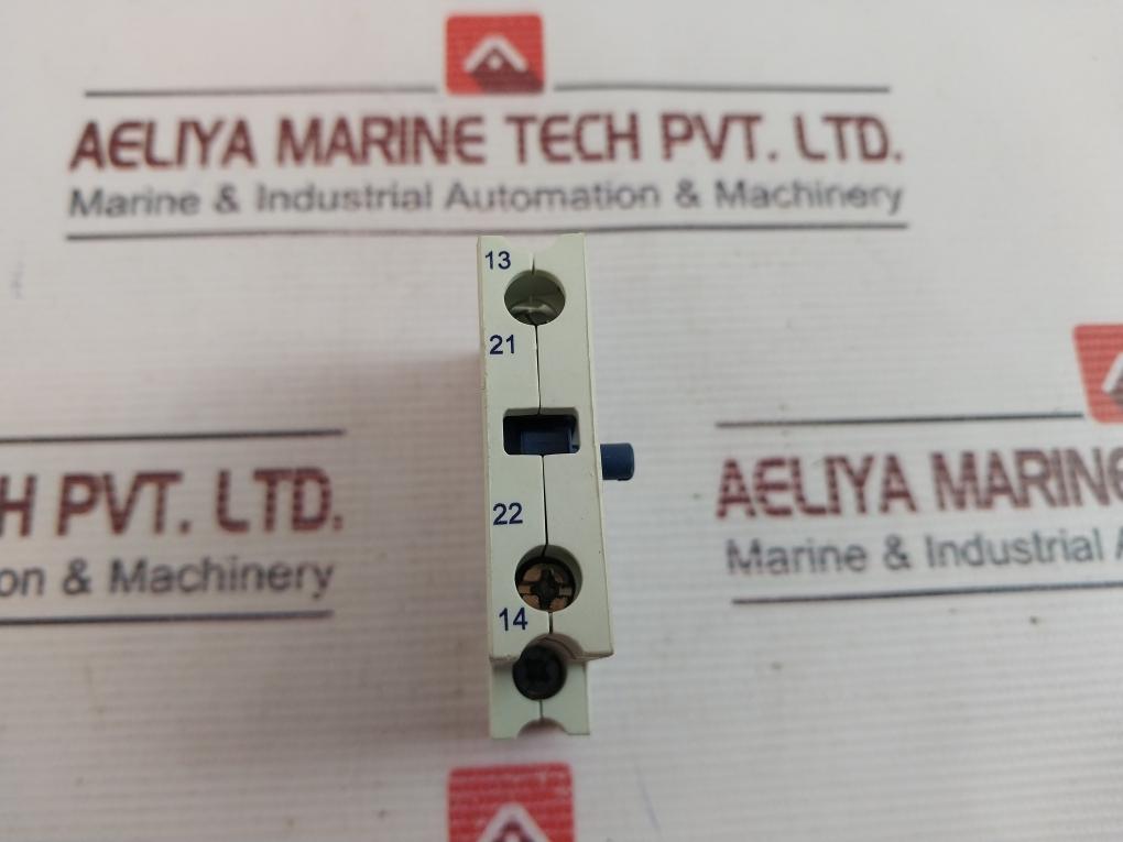 Lt Mnx-a4 Auxiliary Contact Block 415v~ 10a 50/60 Hz