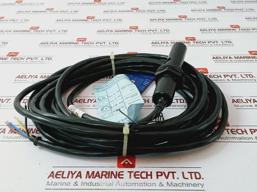 LTH Electronics CMC7/10/T1K1 Distillate Salinity Cell W/ 3/4 Inch BSP Plug