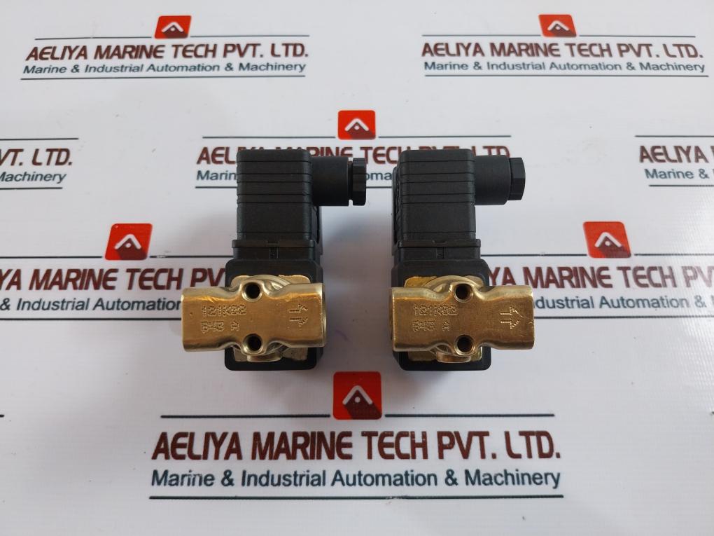 Lucifer 121K0240 B43 A Solenoid Valve With Coil 483510S6 F