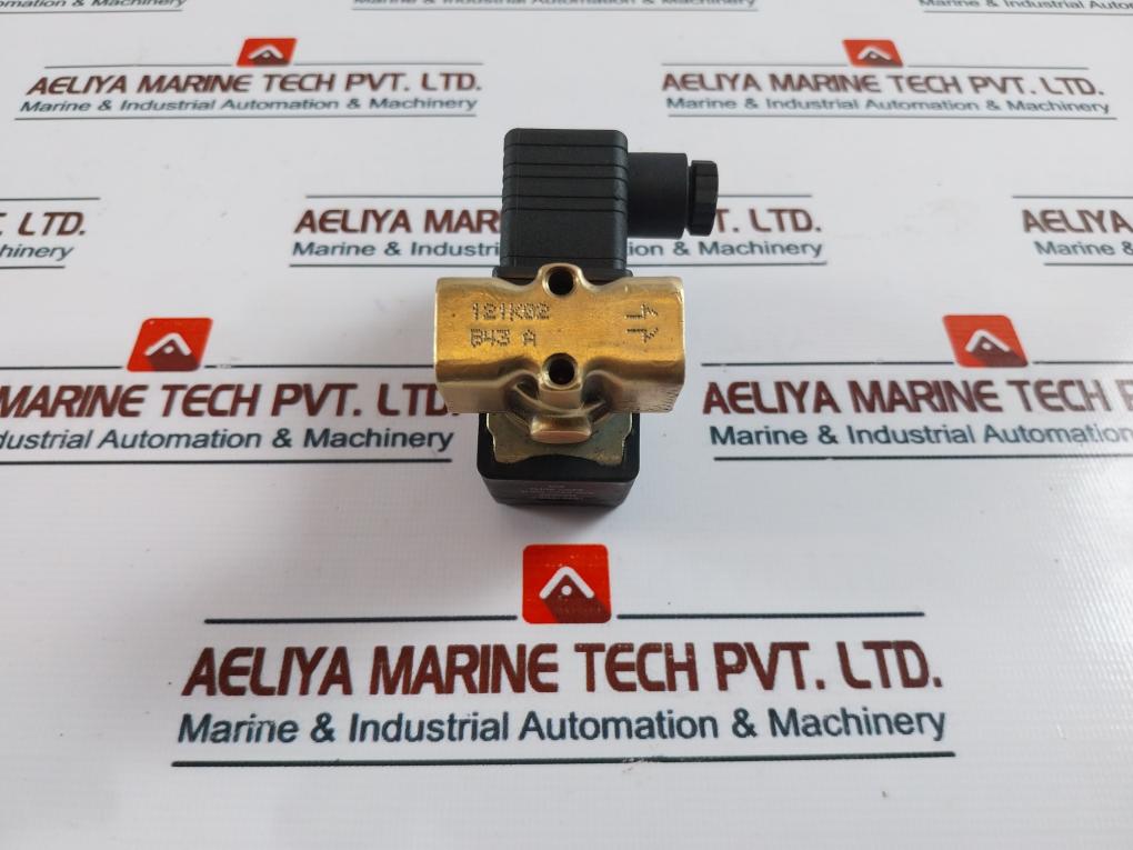 Lucifer 121K0240 B43 A Solenoid Valve With Coil 483510S6 F