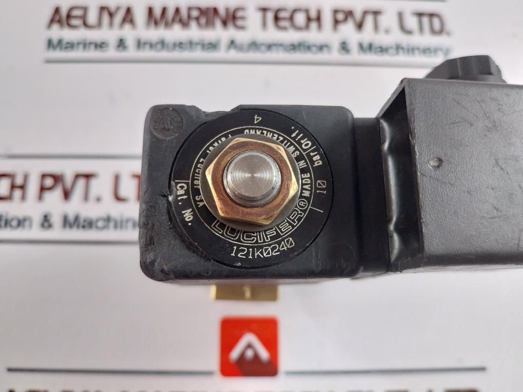 Lucifer 121K0240 D18 A Solenoid Valve With Coil 483510S6 F