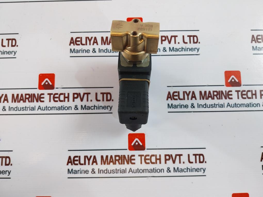 Lucifer 121K0240 Solenoid Valve With Coil 483510S6 F