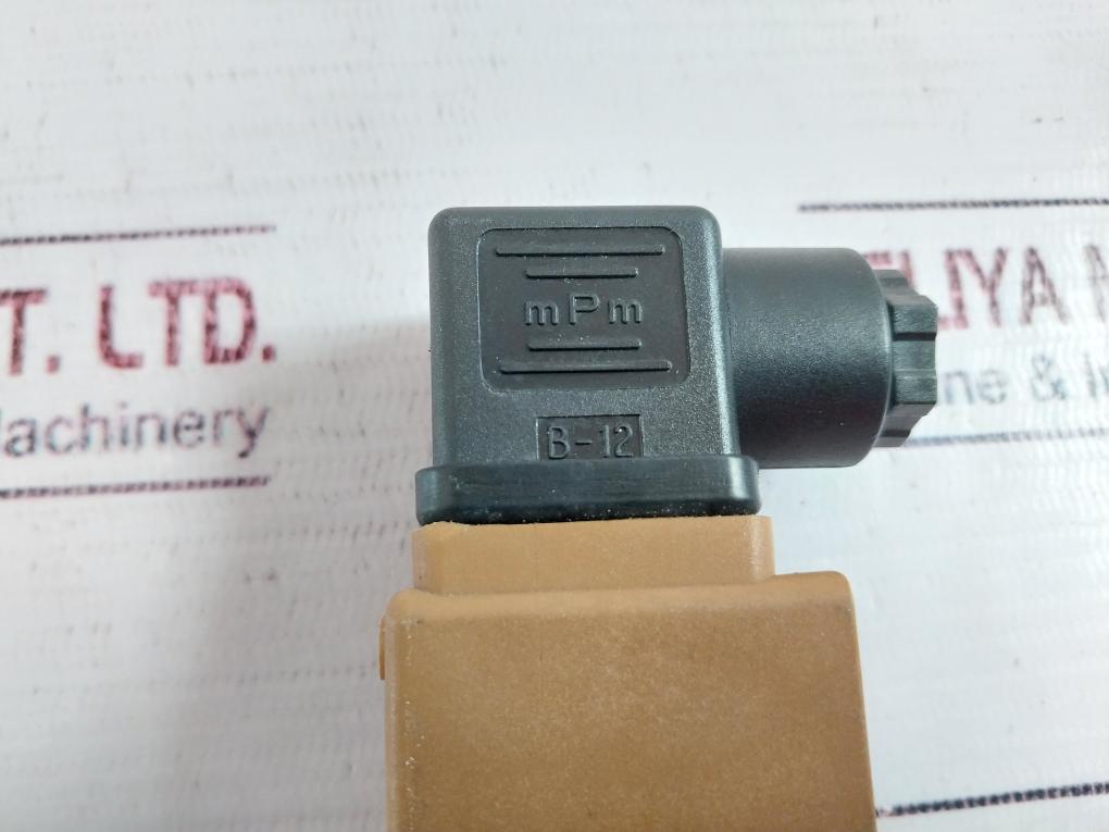 Lucifer 481865J3 F Solenoid Coil