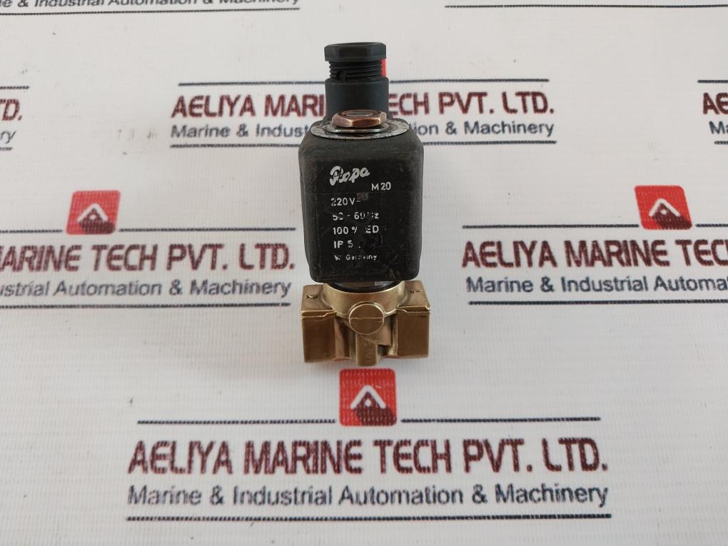 Lucifer E121K0402 Solenoid Valve With Coil 220V 50-60Hz Ip 54