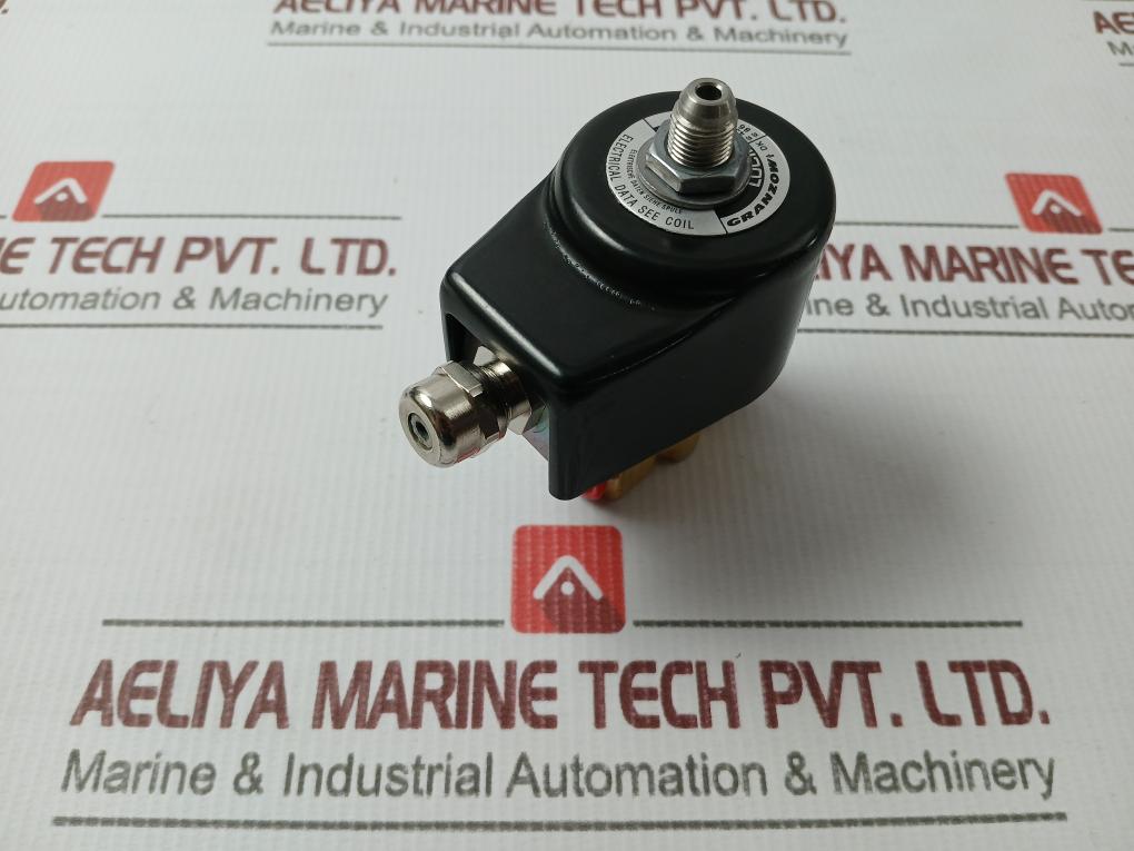 Lucifer E133K05 3/2-way Solenoid Valve P51318-01 001