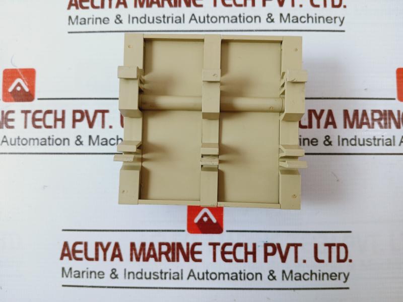 Lutze Mpe-15 Intronic 250Vac/Dc In: 4A 248867Eqq 990849 Ls