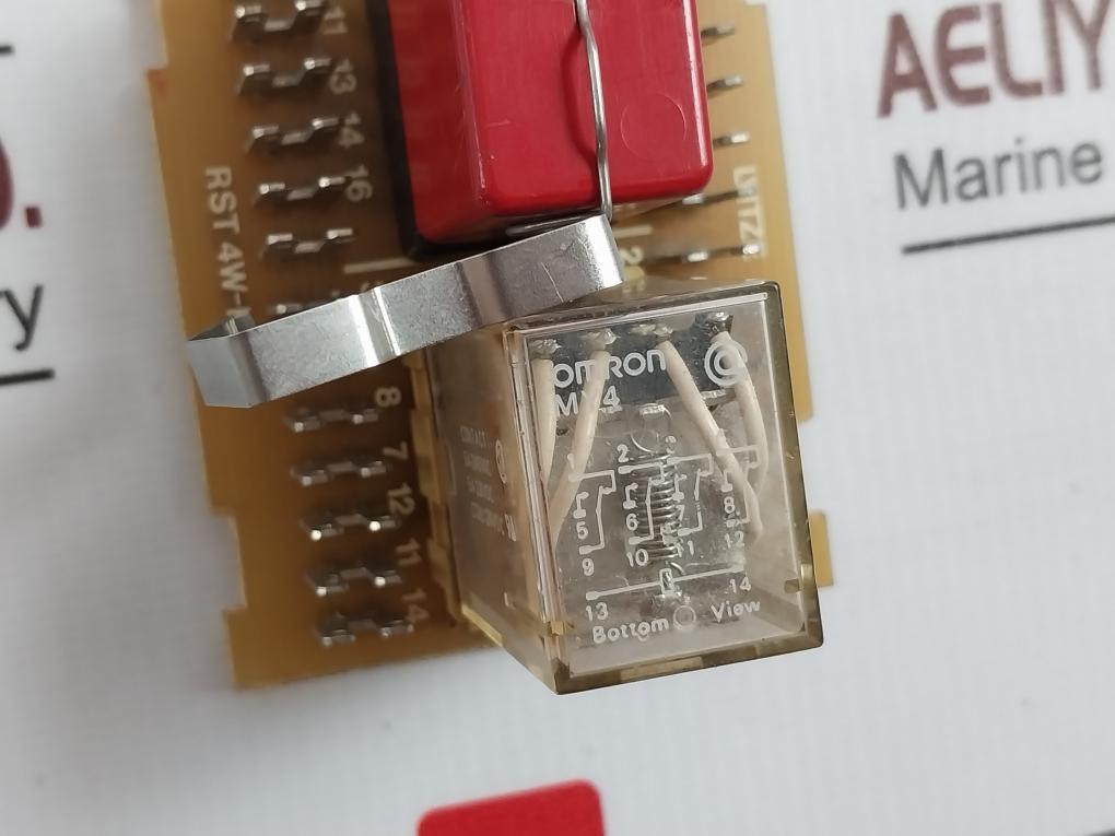 Lutze Rst 4W-ku-f Relay Pcb Module 24V 200Ω