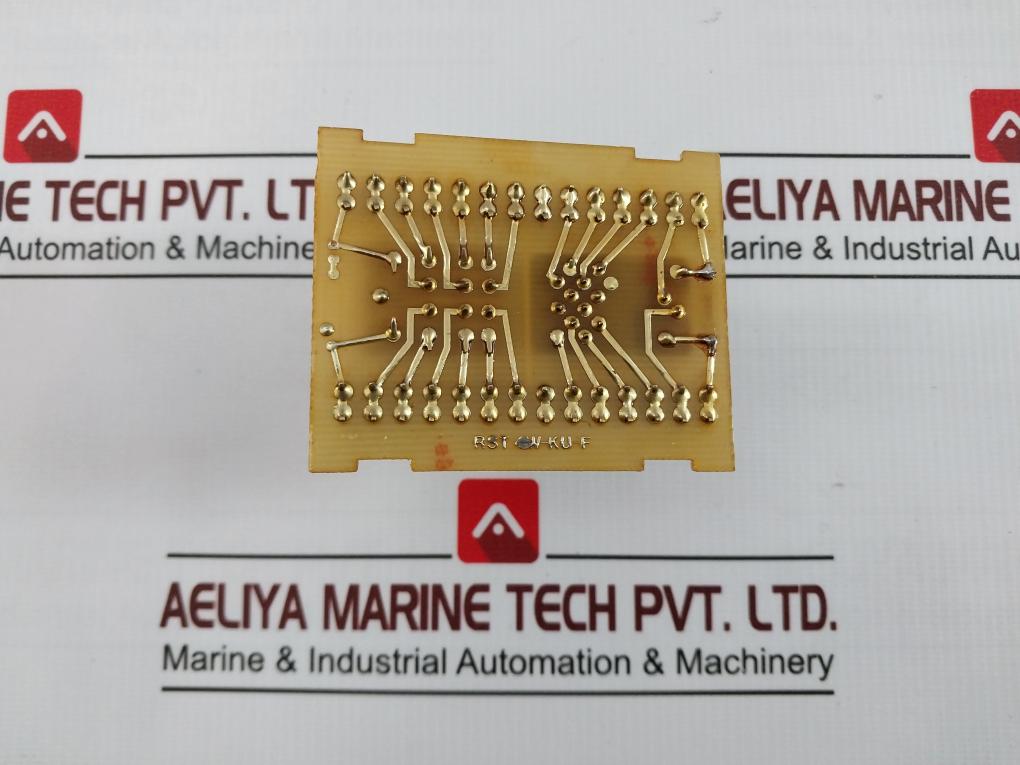Lutze Rst 4W-ku-f Relay Pcb Module My4 0.5S-1Min 24Vdc 5A 240Vac 28Vdc Za 24/1M