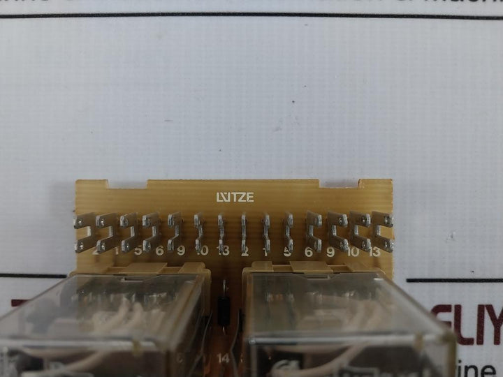 Lutze Rst 4W-u-f My4 Relay Printed Circuit Board Module 24Vdc 17X5W1