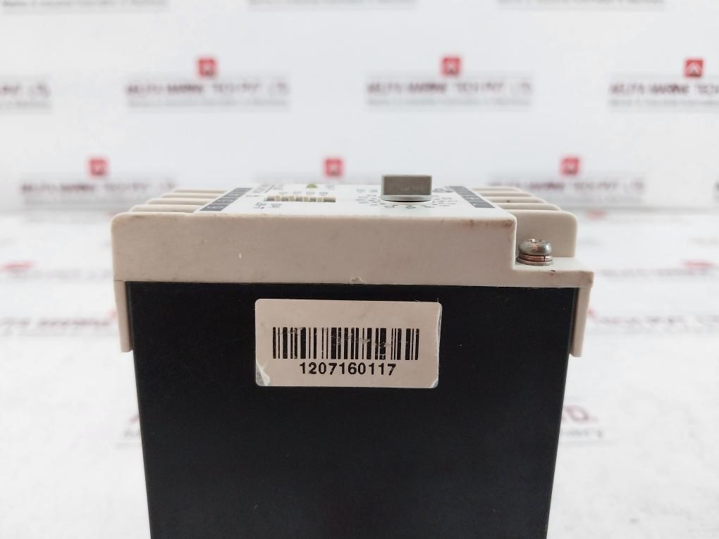 Luxco Sbt-44Y Micom Timer Ac 440V 5A 50/60Hz 1207160117