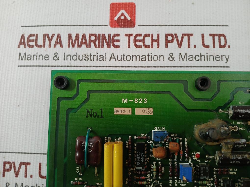 Sa P-2233-1 Industrial Circuit Board M-823