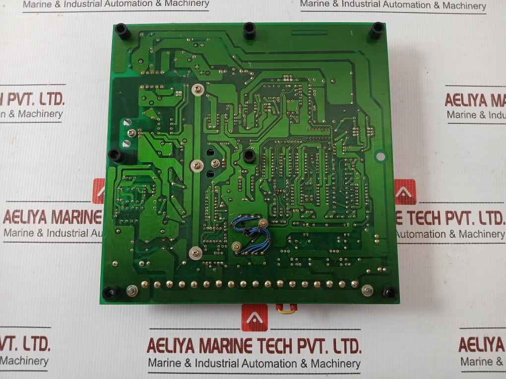 M-823 Pcb