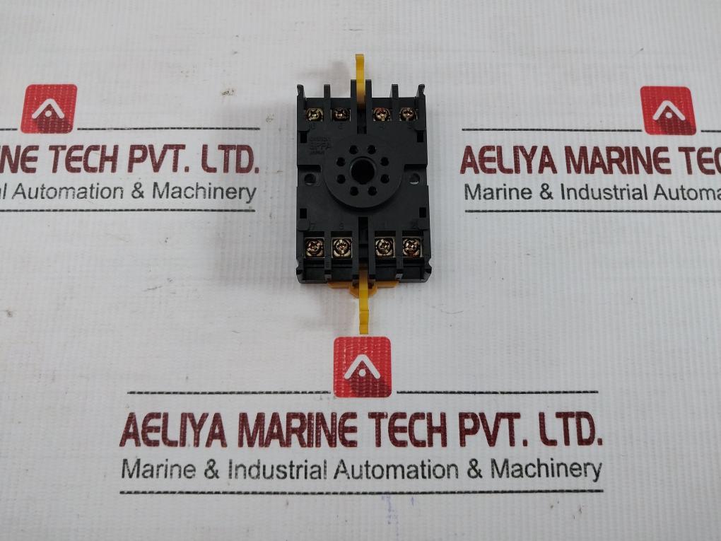 M-system Signal Transmitter 110V Ac Part No: Sv-4W4-c