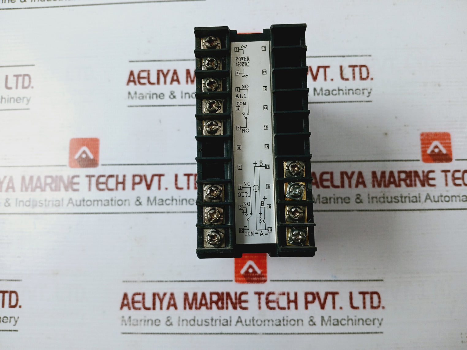 M-tec P908-301-010-000 Digital Temperature Controller 85–265 Vac