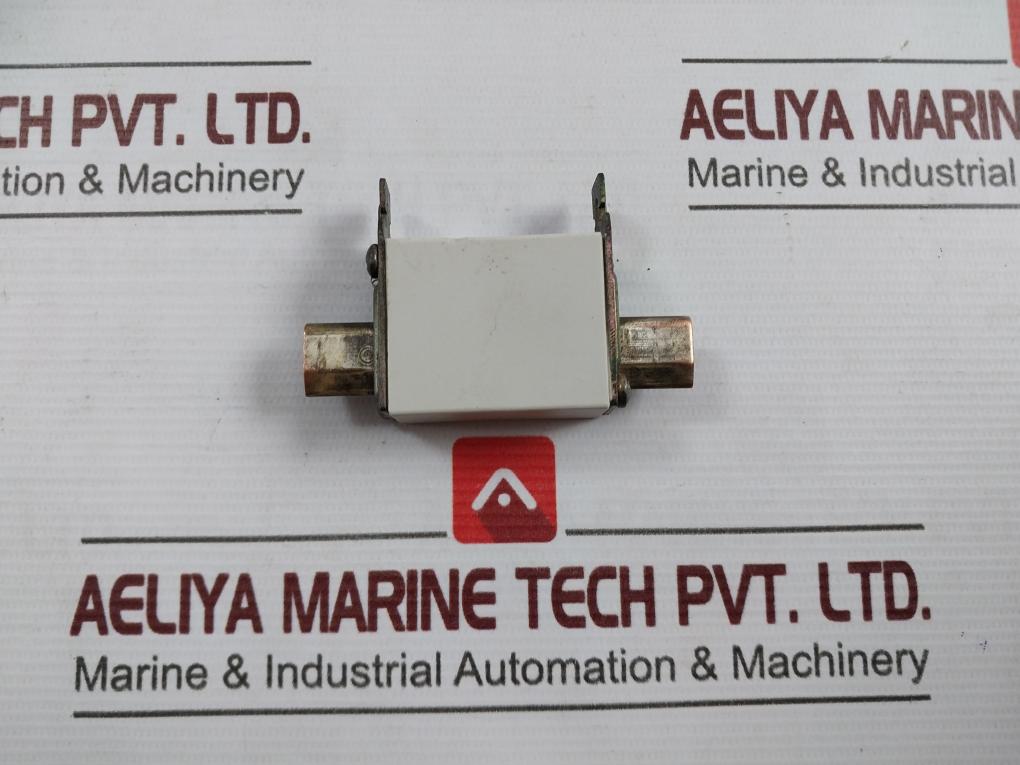 M.Schneider Nh-00/000 Eurofuse Holder W/ Fuses Gl-gg 120Ka Ac500V Vde0636/2