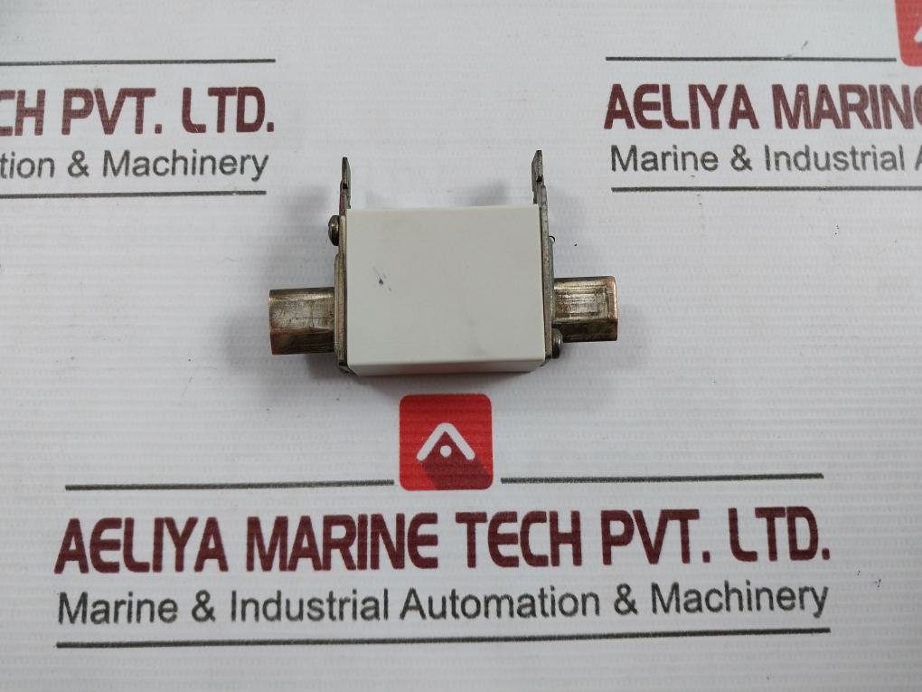 M.Schneider Nh-00/000 Eurofuse Holder W/ Fuses Gl-gg 120Ka Ac500V Vde0636/2