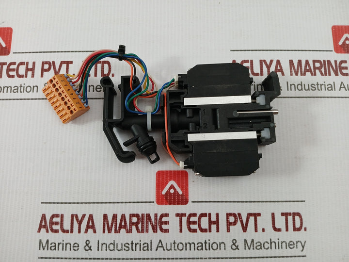 M05-0173-Latex-Primer-Assembly-In-Used-Condition-208095-4