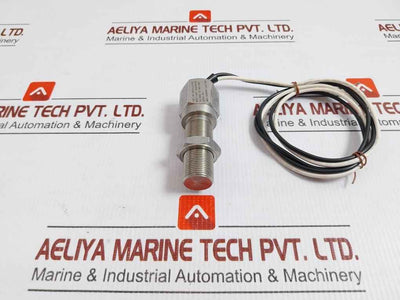 M104 0111 Dynalco Magnetic Pickup-speed Sensor