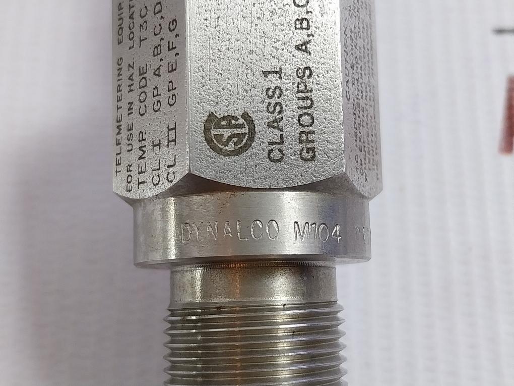 M104 0111 Dynalco Magnetic Pickup-speed Sensor