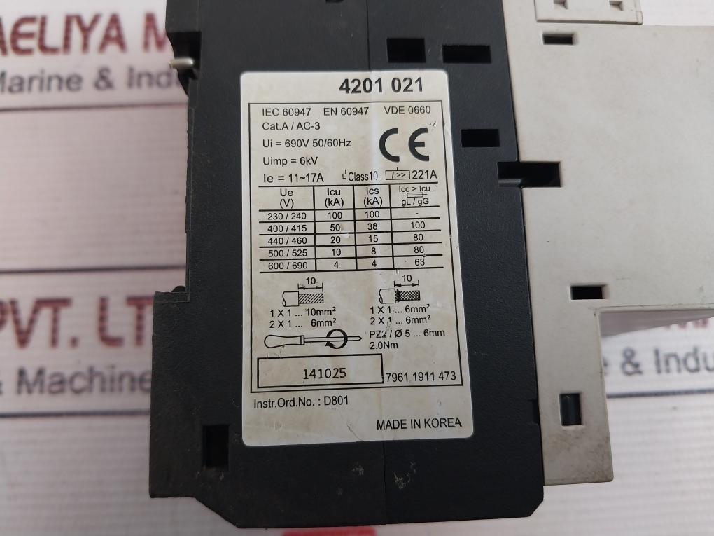 M4-32R-17 Manual Motor Circuit Breaker 690V 50/60Hz