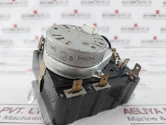 M460-g 25A, 250Vac (Htr) Timer And Cycle Reversing Switch M006 3W S 115Vac 60Hz