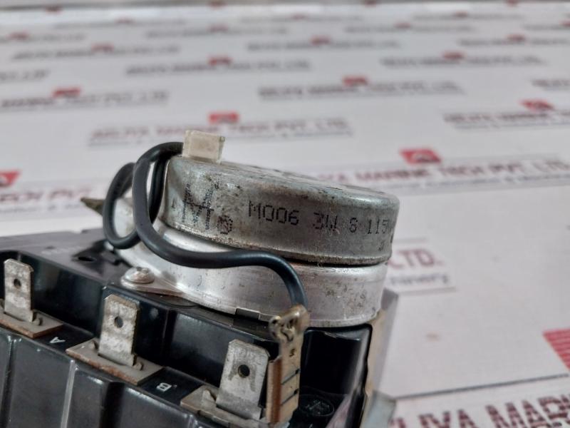 M460-g 25A, 250Vac (Htr) Timer And Cycle Reversing Switch M006 3W S 115Vac 60Hz