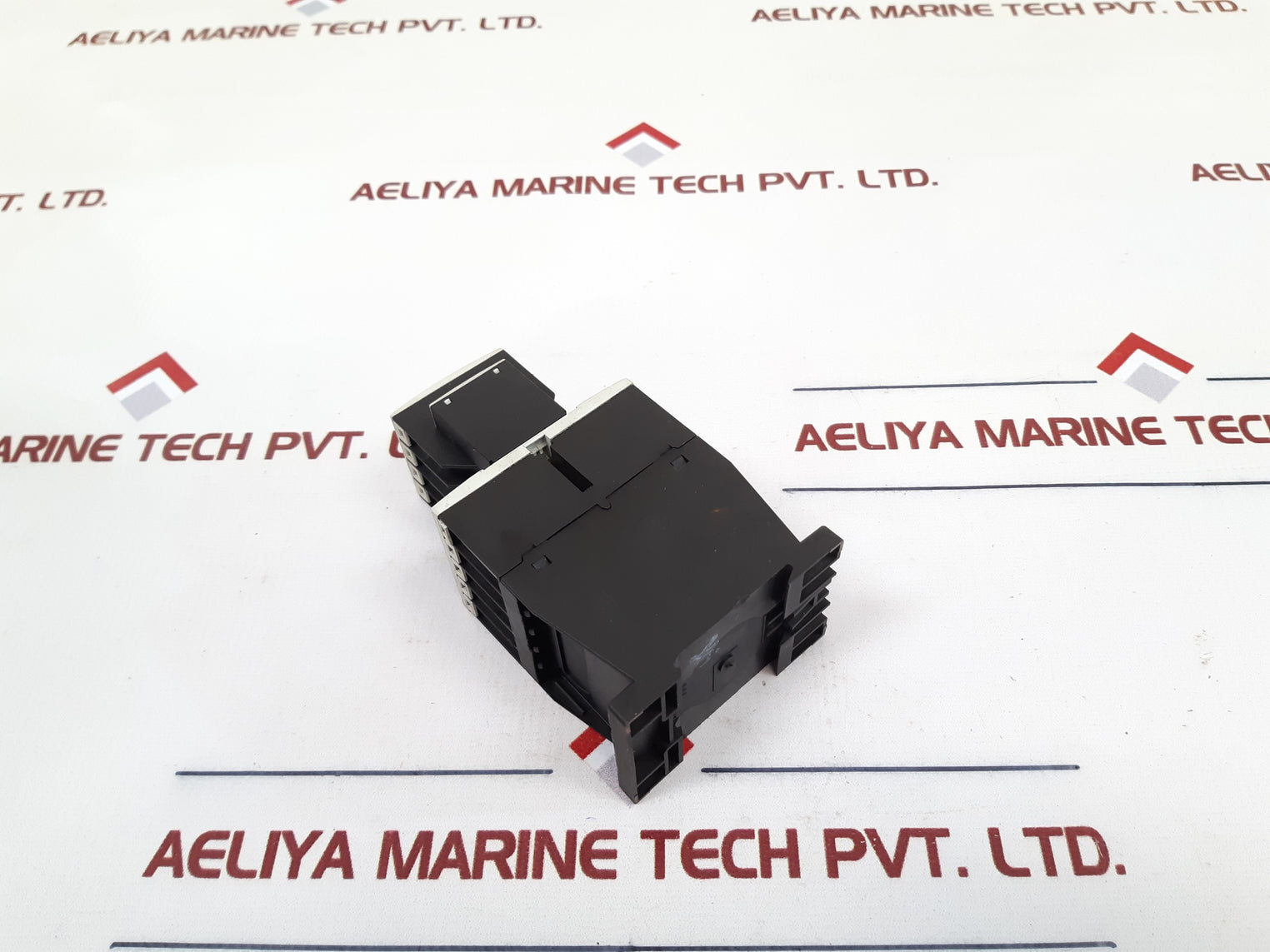 Moeller Dil M32-xhi22 Contactor With Auxiliary Block Dil Mp20, Dil M12-xspr 240