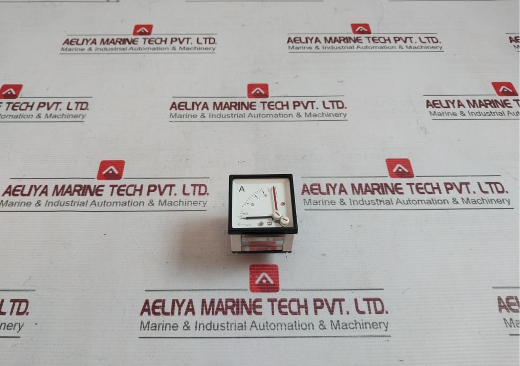 M&W 0-20/40A Analog Meter