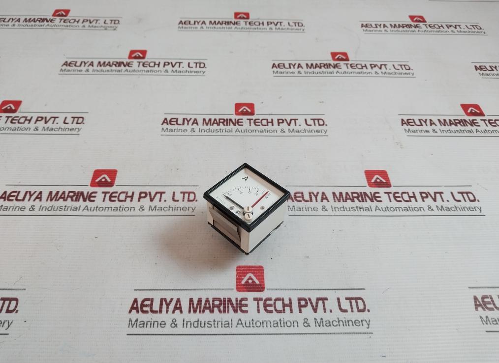 M&W 0-20/40A Analog Meter