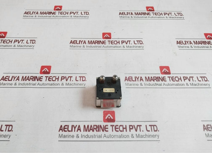 M&W 0-20/40A Analog Meter