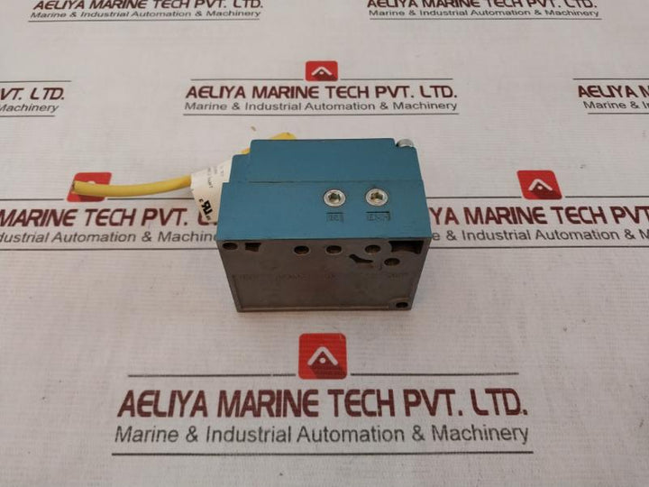 Mac Ppc5C-aaa-agaa-bbb-f0 Pressure Control Valve 0-10V Sgl 0-100 Psi Ea54 4A 300V