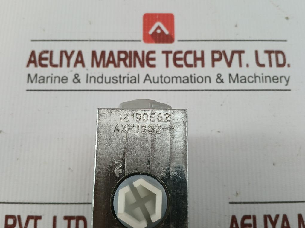 0086866677 Sequence Valve Macgregor