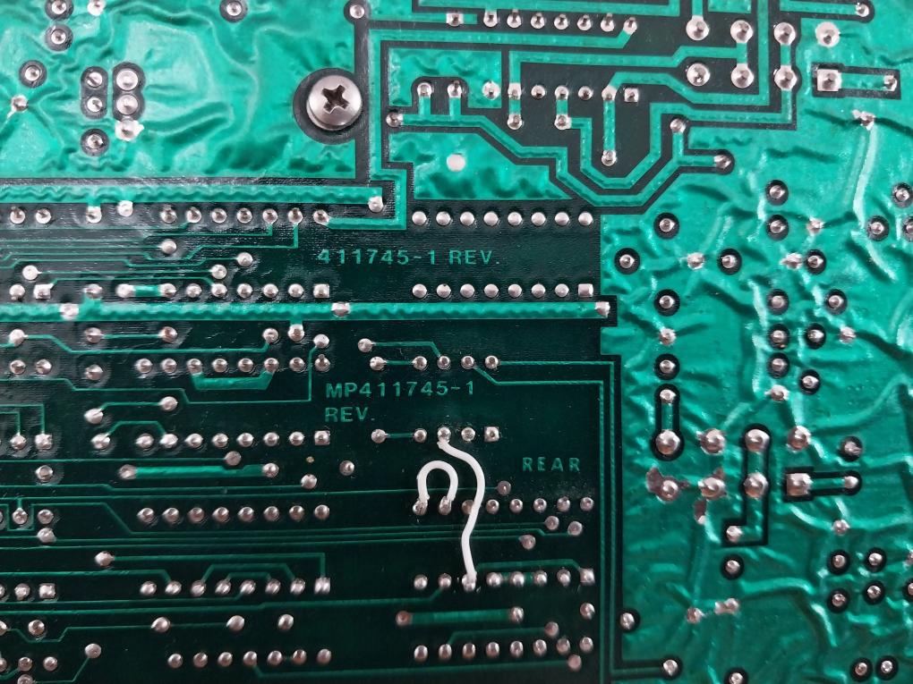 Magnavox 918051-802 Printed Circuit Board Rev 0 Mp411745-1, 411745-1
