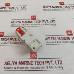 Magnecraft 70-782D8-1A Relay Socket 16A, 300V