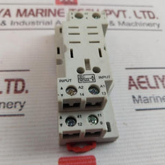 Magnecraft 70-782D8-1A Relay Socket 16A, 300V